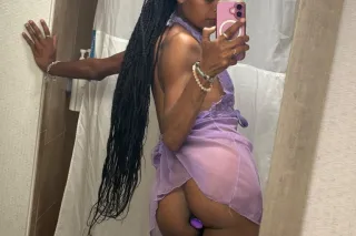 favorite playmate ❤‍🔥 - 24 - Image 4