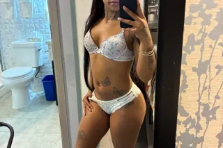 I’m back😇Best Throat in town👅P... - Image 2