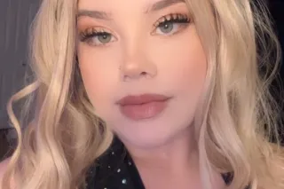 GREEN EYED THICK BLONDE BOMBSHELL ⭐🫧🫦 CONTENT SPECIALS - Image 4