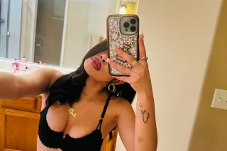 New in Town 💕 limited time! - Image 5