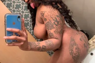 ☘☘☘☘☘☘💕☘PRIVATE 💕☘I LOOK BETTER THAN HER👆🏾☘AND HER☘👇🏾💦☘☘☘☘☘☘☘☘ - Image 6