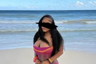 Multiple HOT Ladies - Image 2