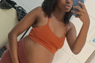 let's have some fun preggo pussy - Image 5