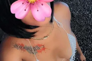 Hi 💋 I'm new to this area but ... - Image 1