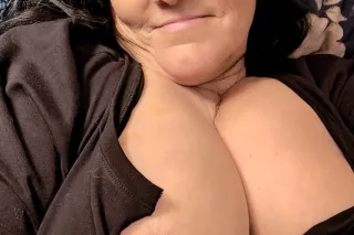 🔥 Hot Mom Energy – Available Now💋Smart, Sexy and Easy to Relax With - Image 7