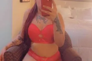 NEW LATINA IN TOWN - Image 5