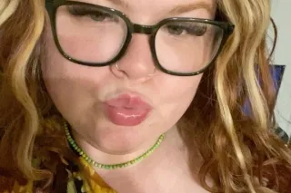 curvy redhair girl to rock you... - Image 3