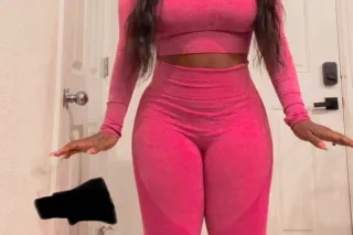 OUTCALLS mobile super wet Supe... - Image 4