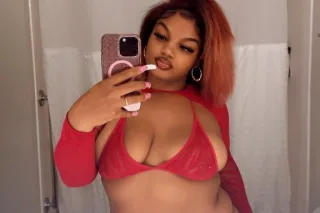 Sexy Puerto Rican Bombshell - Image 5