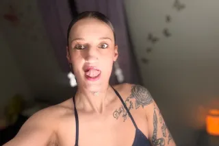 MAKE ME MOAN MONDAY 🤪🤤100% SQU... - Image 1