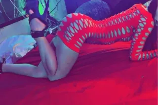 hot n ready papi dont let ur d... - Image 1