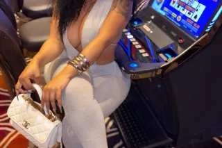 Redbone delight 💕 - Image 3