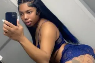 CALI GIRL ....2 girl specials Available Hosting NEAR SPARTANBURG , OUTCALLS AVAILABLE YOUNG 😍WET💦 WARM - Image 3