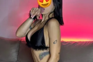 Hola beb 🥰 Soy una chica joven... - Image 4