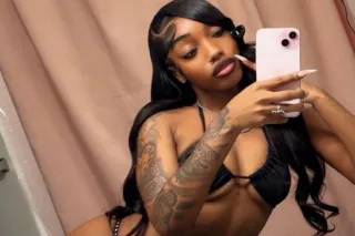 Your Fav Brownskin Caramel HoneyBun😍💖🫧🍑 - Image 4