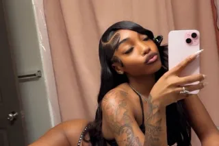 Your Fav Brownskin Caramel HoneyBun😍💖🫧🍑 - Image 6