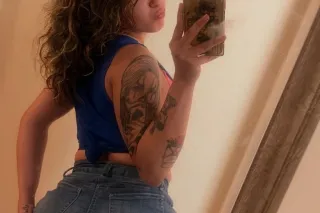 😍Young sexy and clean Pussy❤ s... - Image 2