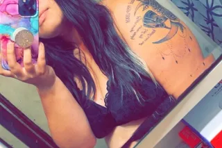 looking for a easter date - Image 10