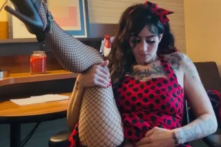 LATINA/ARAB GODDESS COMING TO WARWICK TOMORROW 12 PM - Image 10