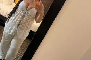 Specials🥰🥰🥰 Back In Town👅👅 - 2... - Image 3