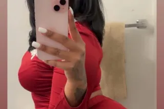 Honey is Here - 22 - Image 1