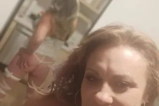 I'm back in town boys - Image 6