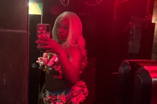 tell me all your fantasies📲💋 - Image 2