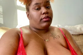 BBW🍑Lover Come See What We Get Up🍒 Your Favorite Fatish Princess Available💅 Dirty mind🤍 Teasing u one naughty thought at a time💕 Come closer... if you dare🔥 Spoil me or stay useless💸✨ 💋 - Image 12