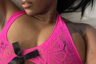 New Playmate In Town❄ 🔥💕Big Booty Ebony Upscale Playgirl📲📞In/Outcall❄🔥🔥Lets Party and Play🔥🥳 - Image 3
