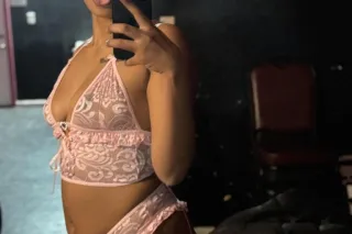 tight creamy and unforgettable... - Image 2