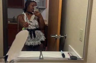 Available - 20 - Image 1