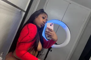 hi , can i make you cum 😆🫦 - 3... - Image 3