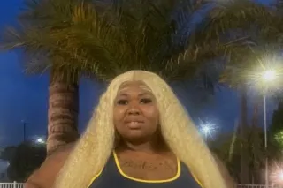 Spontaneous wet treat 💦💦💦 pussy treat🍬 - Image 10