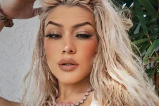 🤩 Cum Play With A Blonde Bombs... - Image 4