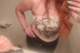 Surrender To The Art of Intima... - Image 3