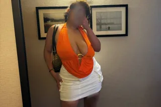 NEW GIRL IN TOWN! ~ Alex Astor... - Image 2