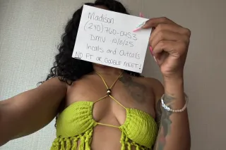 Black & Latina Baddie Availabl... - Image 4