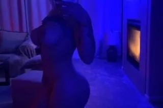 🍆👅PARTY GIRL HERE FOR 2 DAYS O... - Image 1