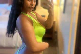 Sexy Spicy Sweet Playmate - 20 - Image 1