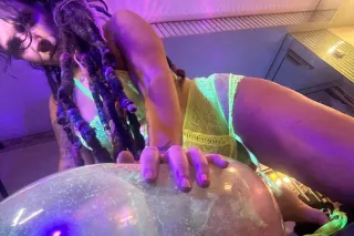 vera lynn available tonight an... - Image 3