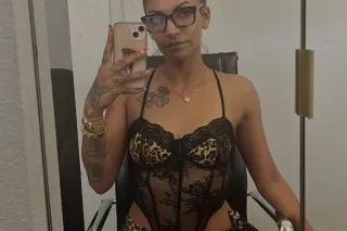 AVAILABLE 💦🥥 - 25 - Image 2