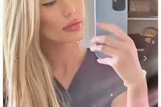 Tall Slim White Model in FiDi - Image 7