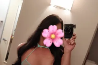 hey papi , im available now💞ne... - Image 3