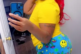 Leaving today @ noon catch me while u can ! 💃🛣QV/HR SPECIALS 🎉🔄 Come Fuck Me Around My Room Dada 🥹 !" ASS SO BIG LIKE THE SUN TAPP INN - Image 11