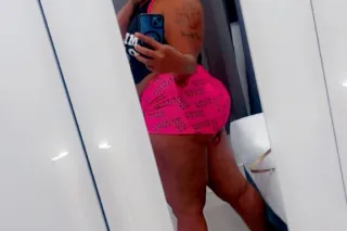 Leaving today @ noon catch me while u can ! 💃🛣QV/HR SPECIALS 🎉🔄 Come Fuck Me Around My Room Dada 🥹 !" ASS SO BIG LIKE THE SUN TAPP INN - Image 5