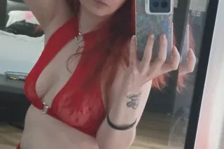 Get it sexy girl with red hair... - Image 4