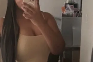 wanna have a discreet unrushed... - Image 2