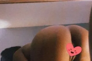 New in town looking to have a ... - Image 2