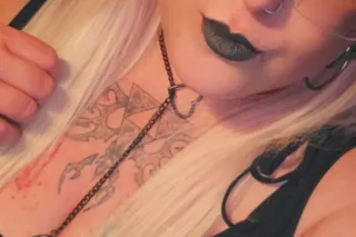 BLUE EYED CURVY & TATTOOED - Image 7