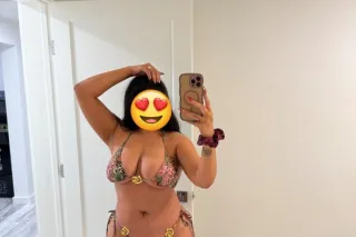 Hi, I'm a real, natural girl w... - Image 1